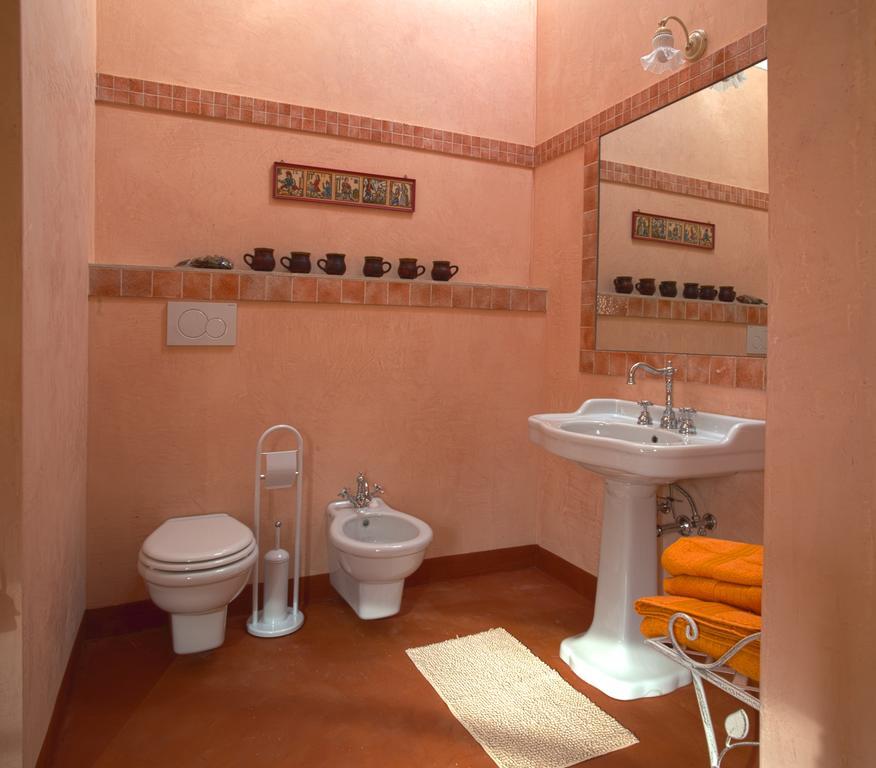 Villa Humbourg Certaldo Bagian luar foto
