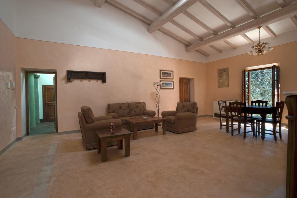 Villa Humbourg Certaldo Bagian luar foto